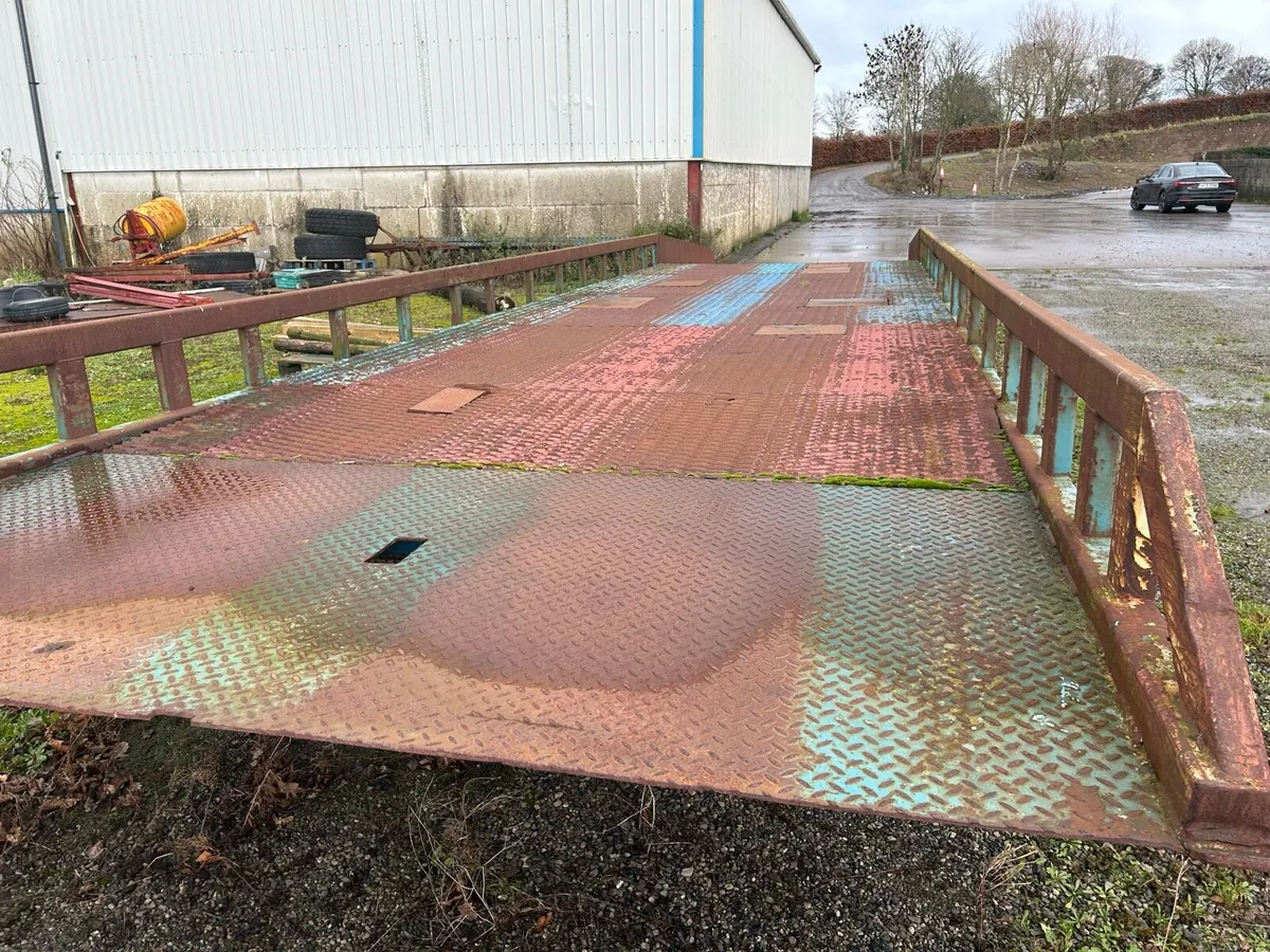 Loading Ramp - Image 4