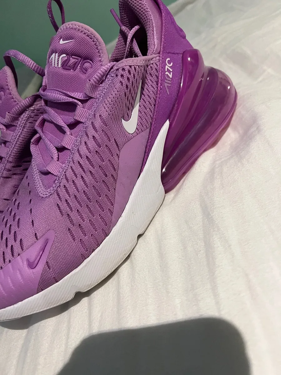 Rare Nike 270 Girls Size 5 - Image 4