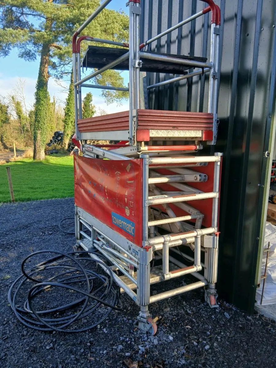 Twin wall corripipe and platform - Image 1