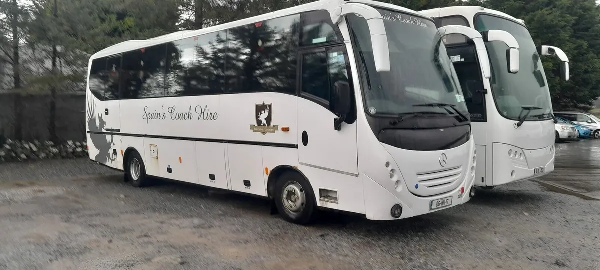 Mercedes 33seater - Image 4