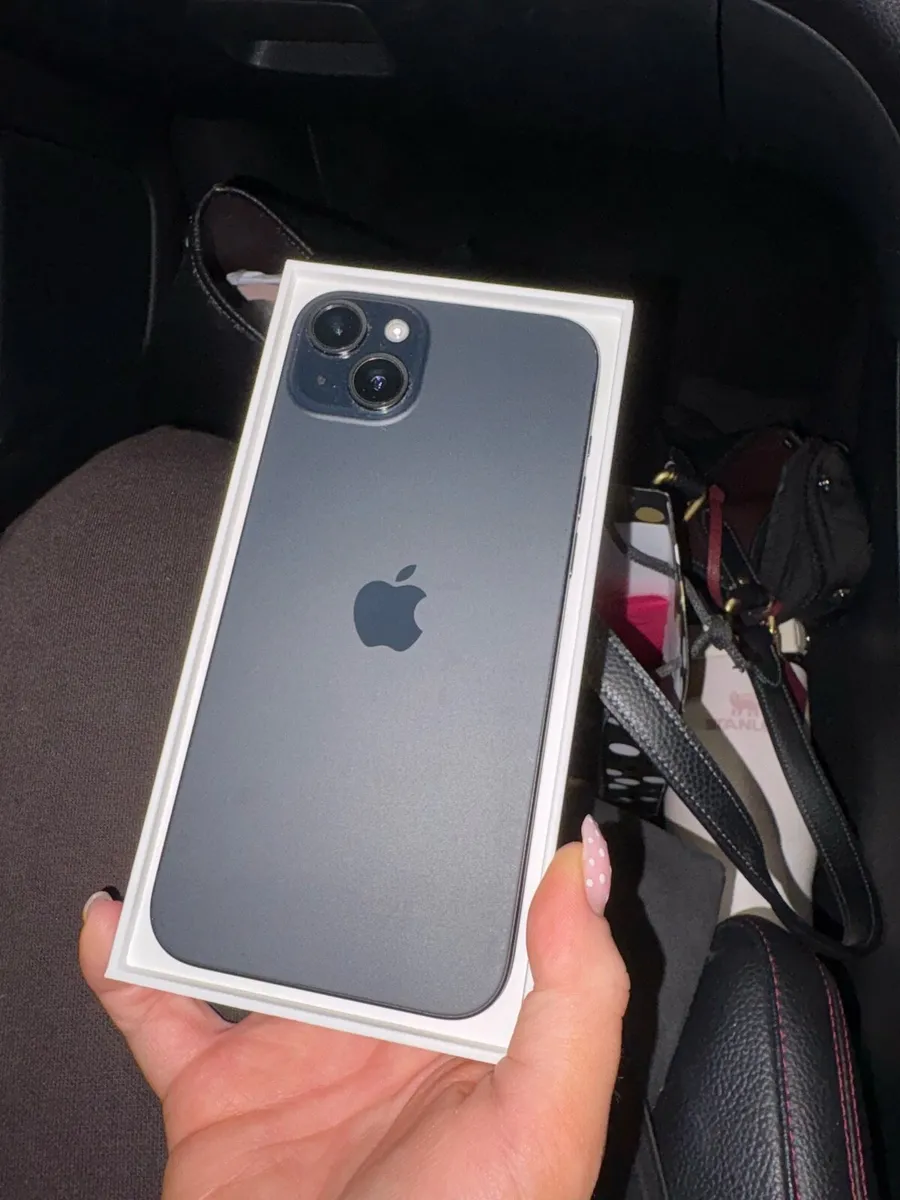 iPhone 15 Plus 128gb Black, with box & charger - Image 1