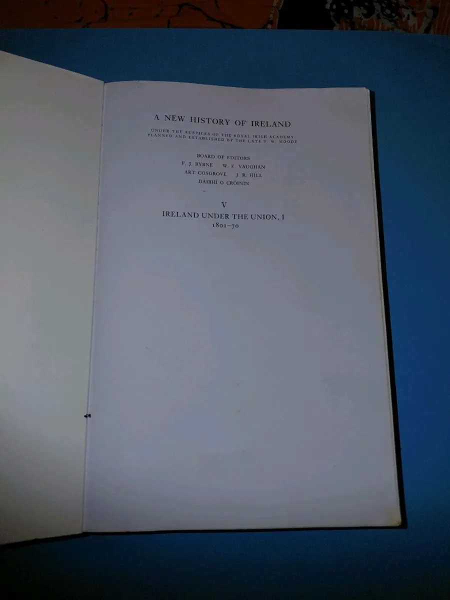 RARE BOOK 'A NEW HISTORY OF IRELAND' - Image 2