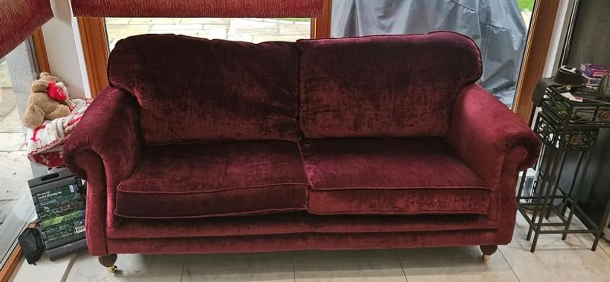 3 seater couch - Image 2