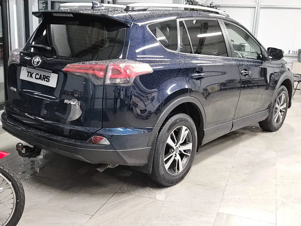 18 TOYOTA RAV4 LUNA DIESEL - Image 2