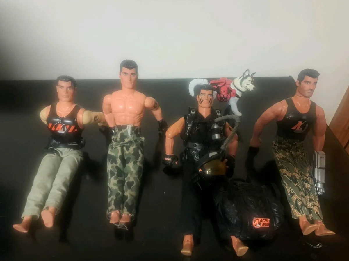 Action man figures - Image 1