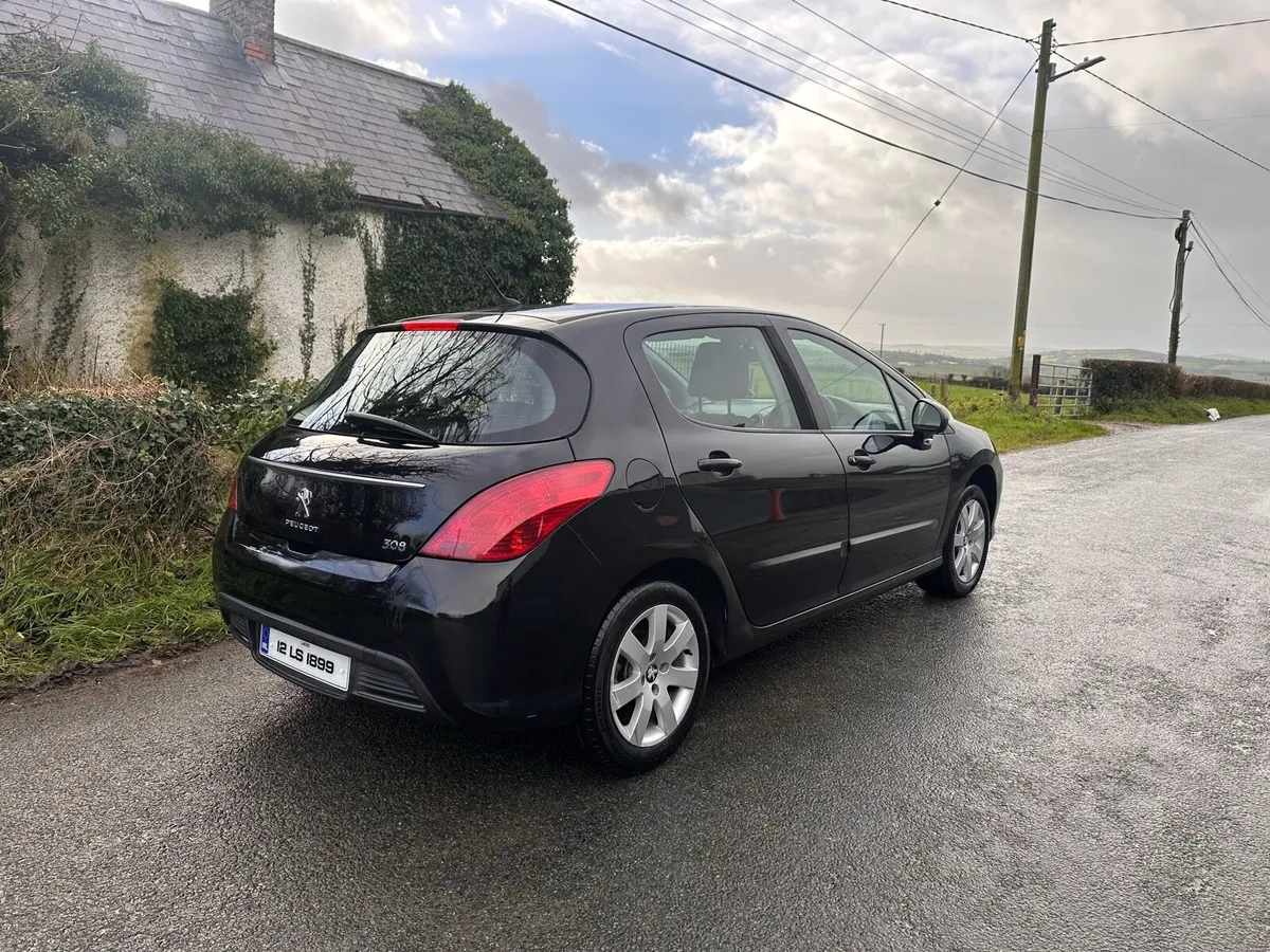 12 Peugeot 308 1.6 HDi - Image 2