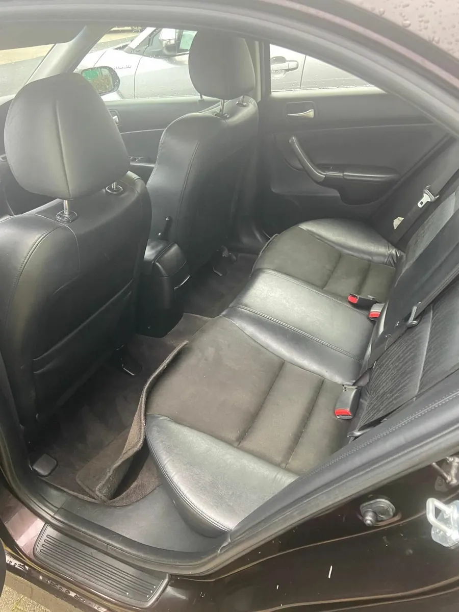 Honda Accord 2007 - Image 2