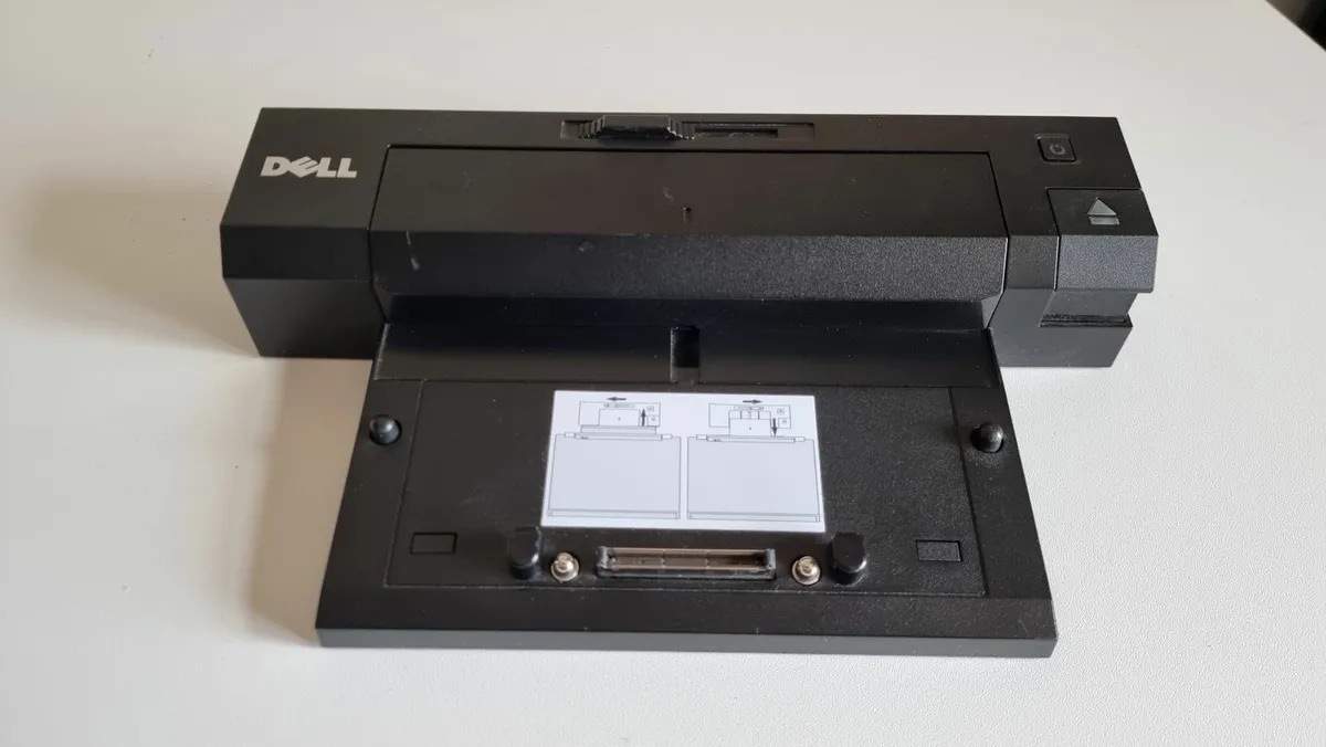 Dell PR02X Docking Station - Image 1