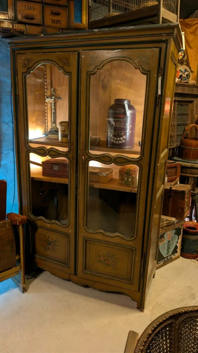 Antique French painted cabinet - Image 4