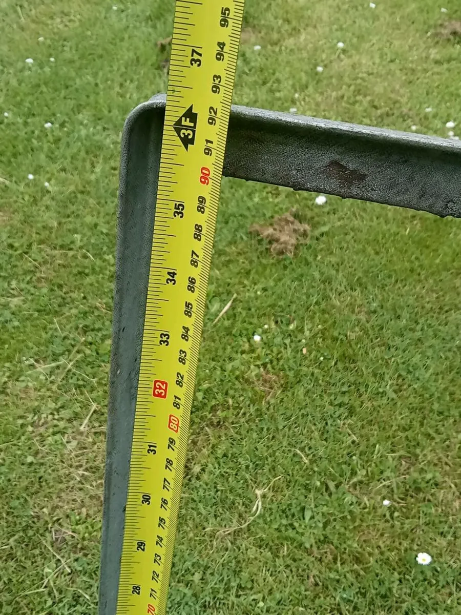 Road side frame - Image 4