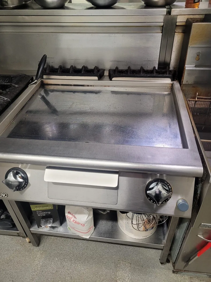 Commercial Kitchen Equipment - Image 4