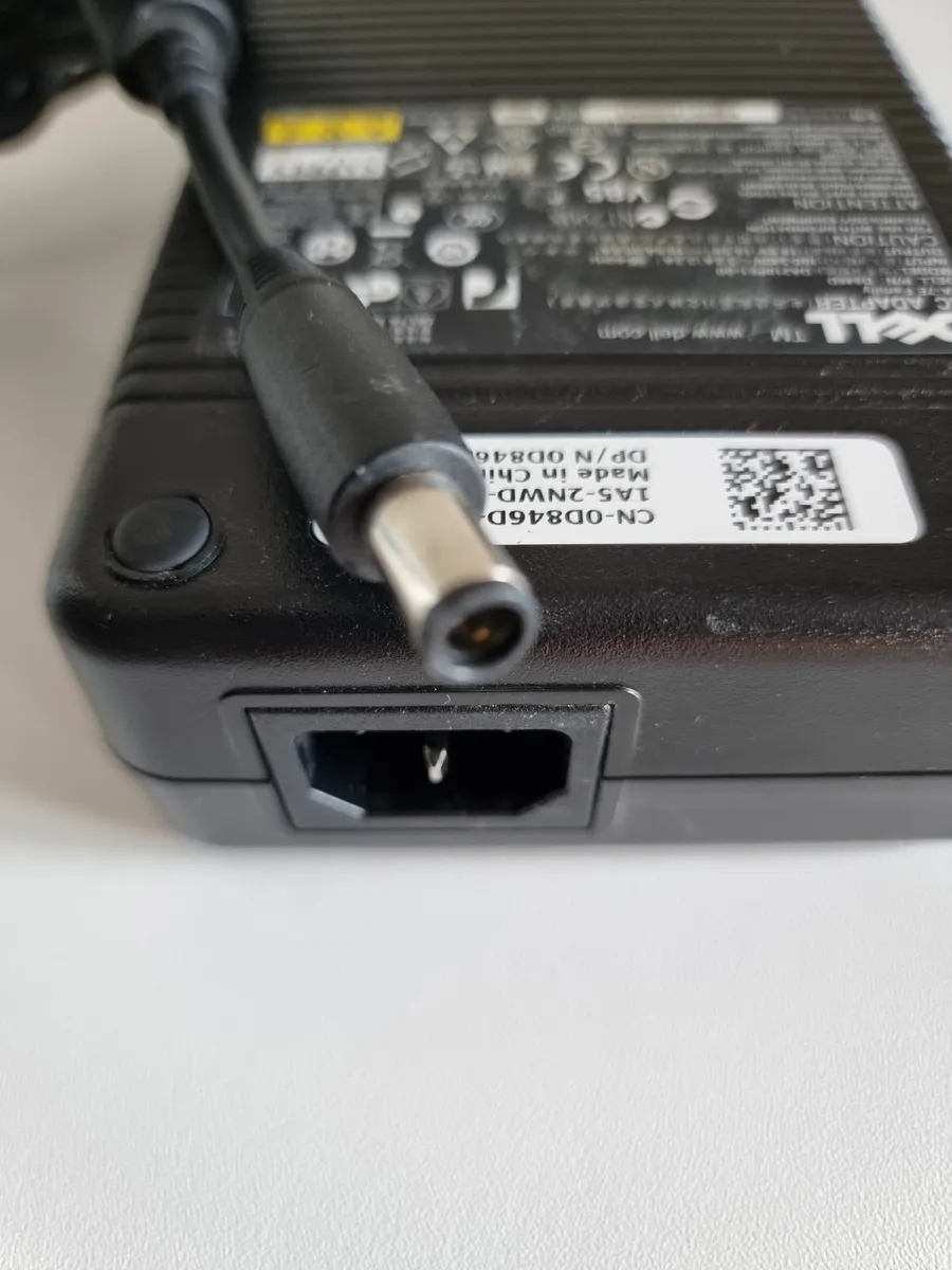 Dell 210w AC Adapter Laptop Charger - Image 2