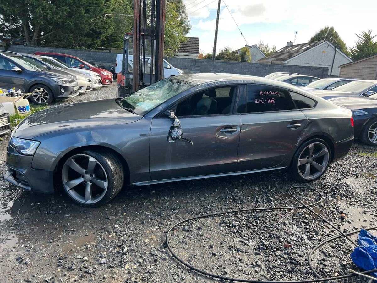 141 Audi A5 2.0 Diesel S-Line Black edition - Image 2