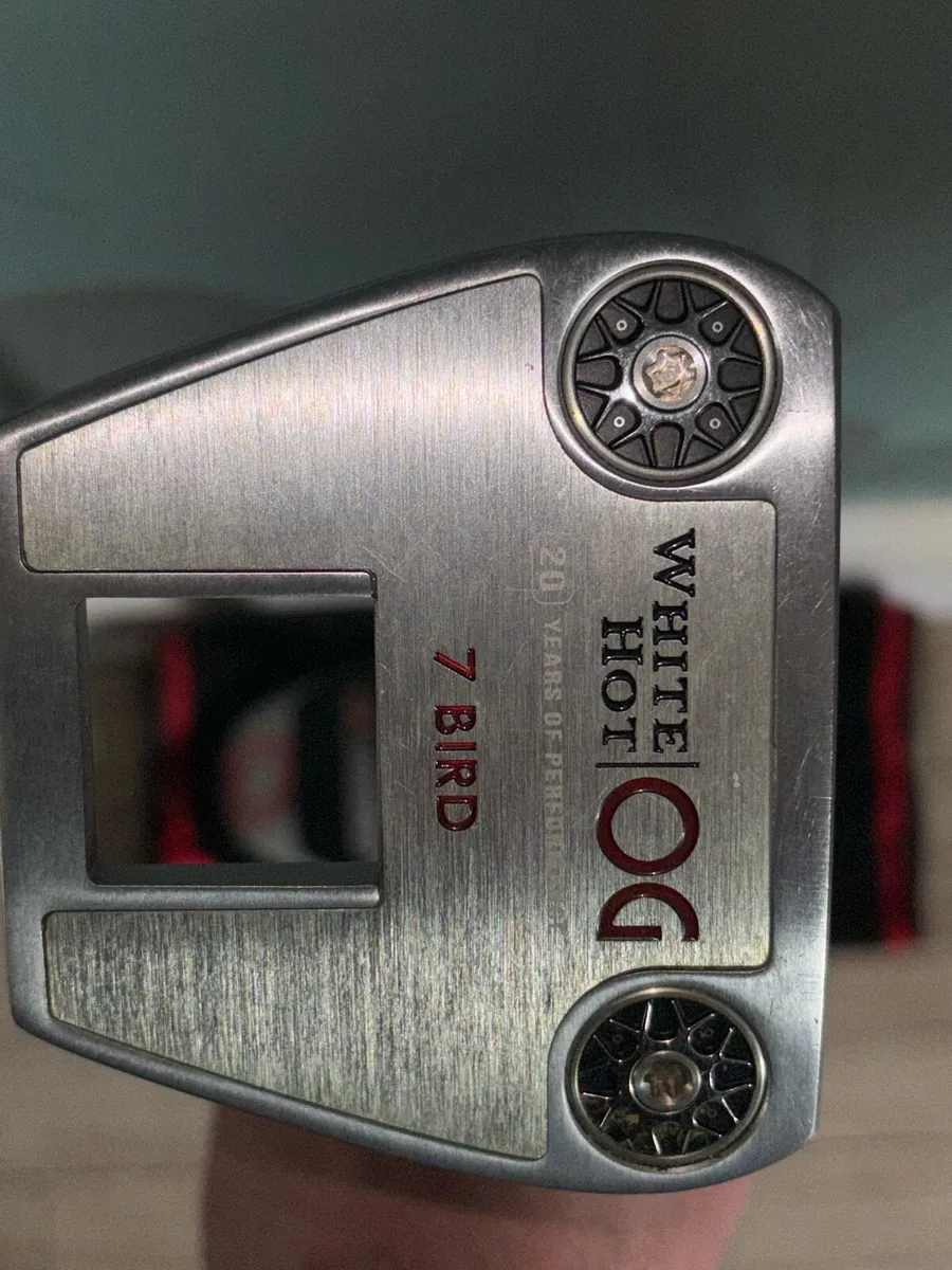 Odyssey White Hot OG 7 Bird 34inch Putter - Image 1