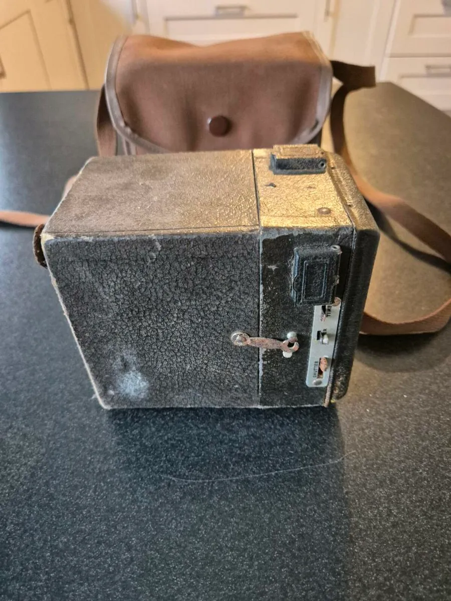 Vintage Camera - Image 2