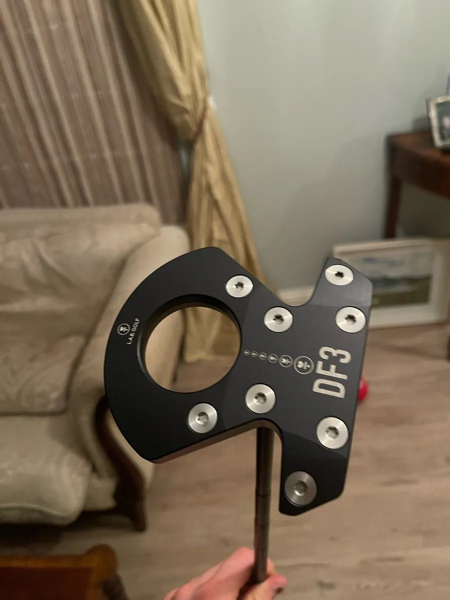 Lab putter - Image 1