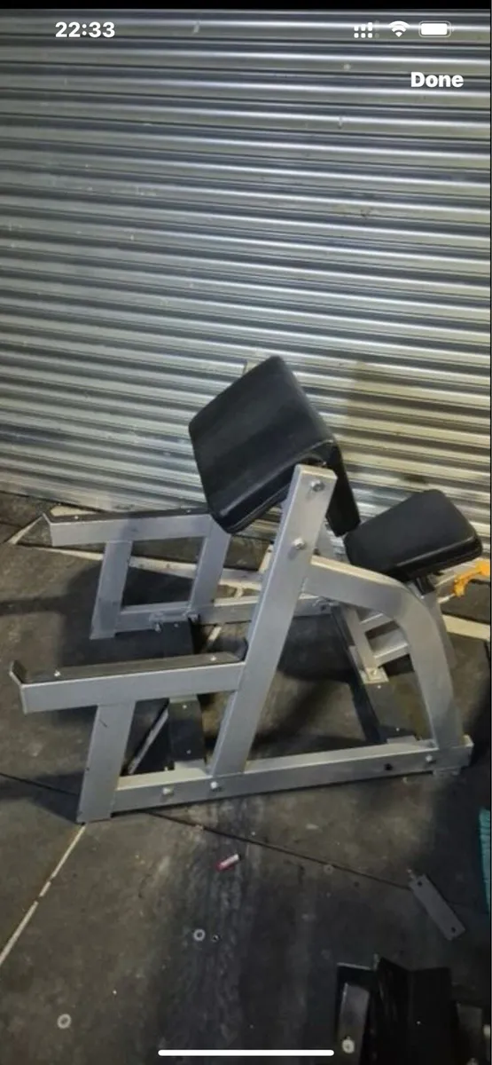 🎁🎅 FW-1004 Seated Arm Curl🎅🎁 - Image 3