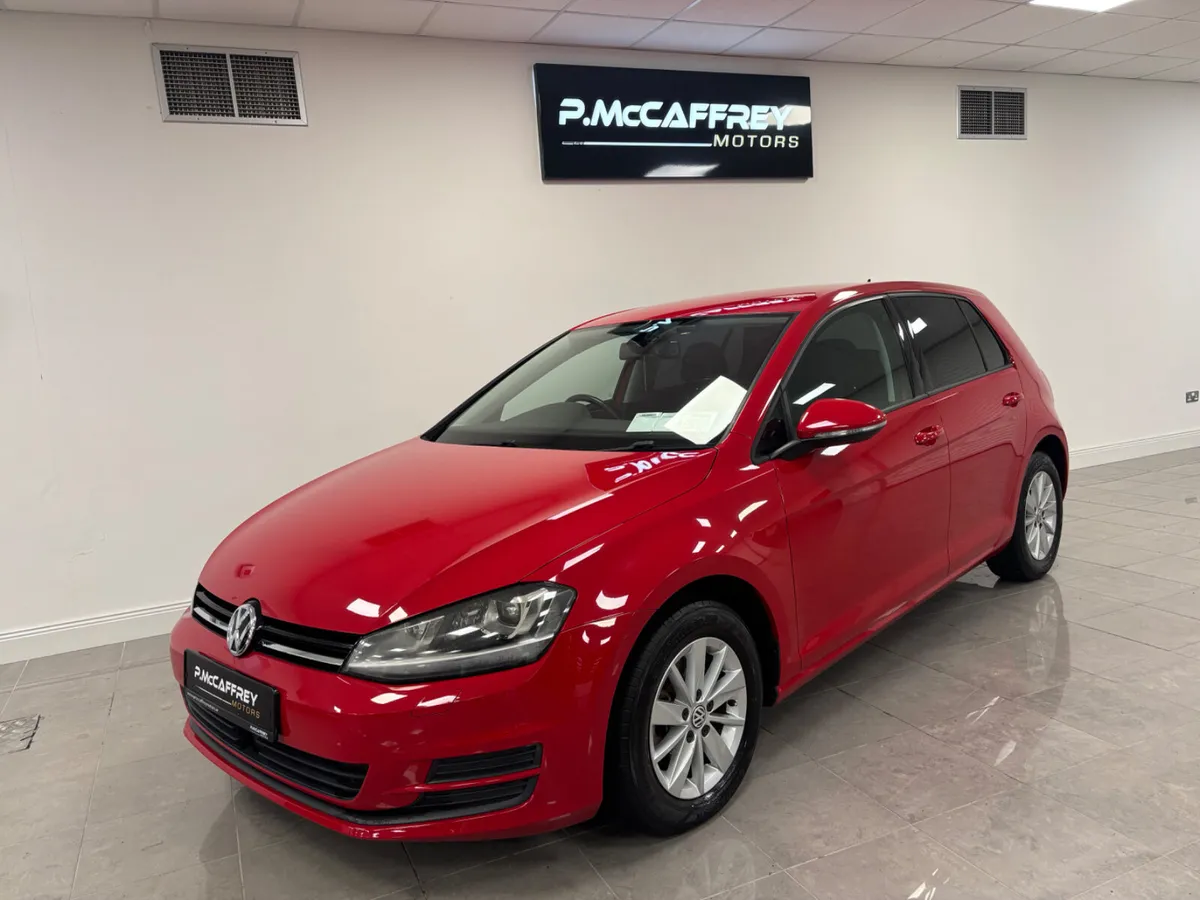 2016 VOLKSWAGEN GOLF 1.2 TSI TRENDLINE AUTO DSG - Image 1