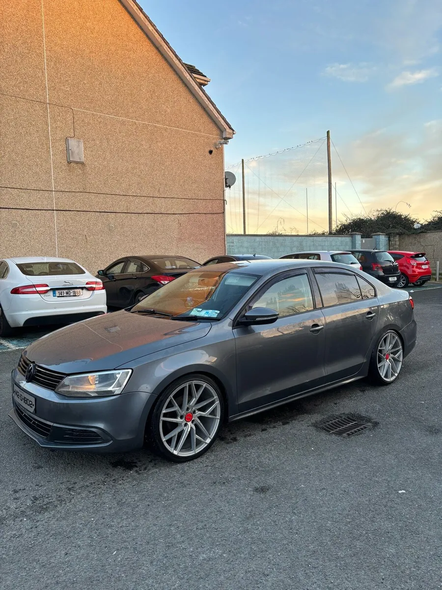 Volkswagen mk6 jetta - Image 1