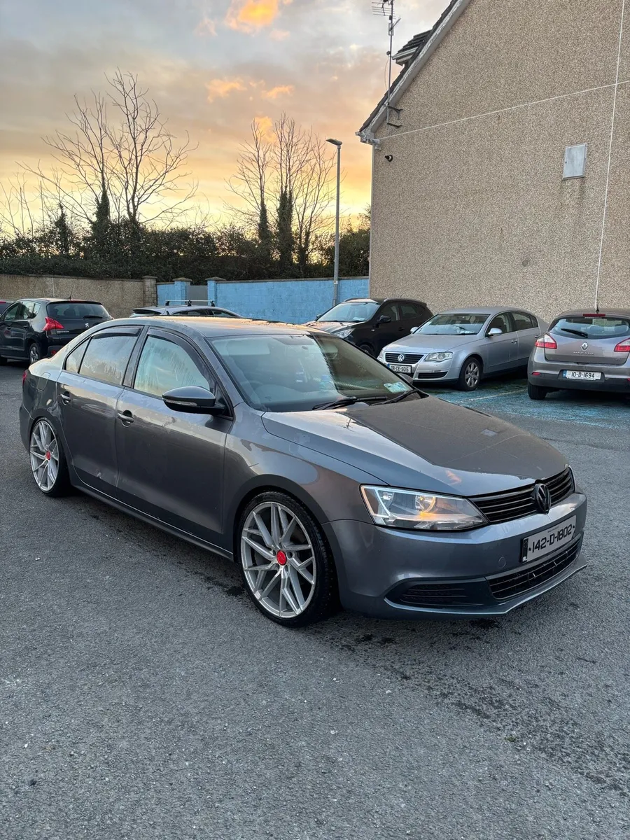 Volkswagen mk6 jetta - Image 3