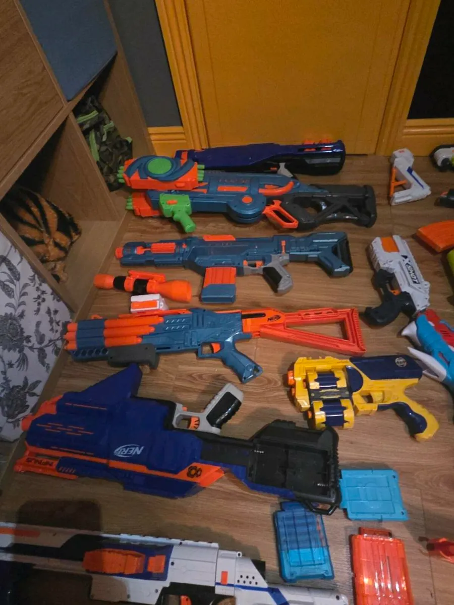 Nerf guns - Image 1