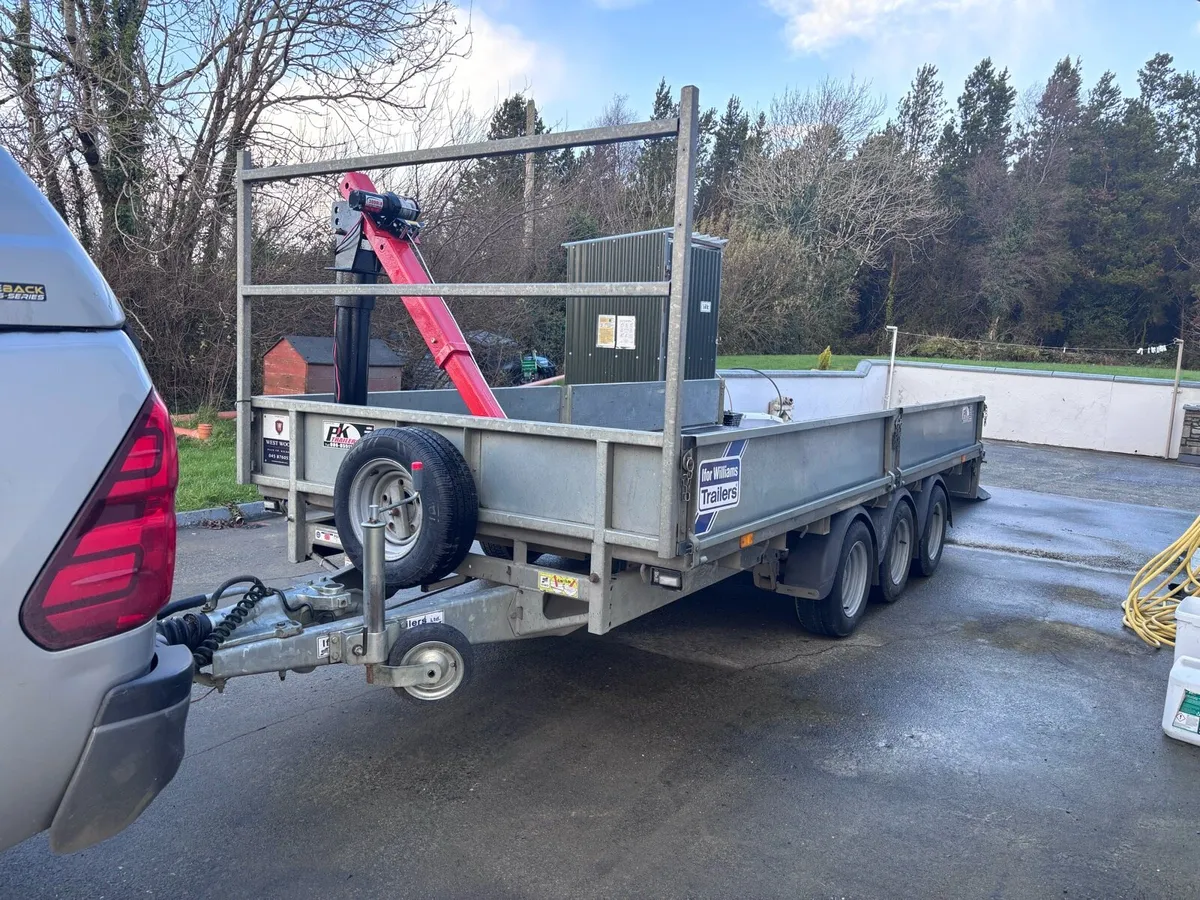 3 Axle Trailer - Image 1