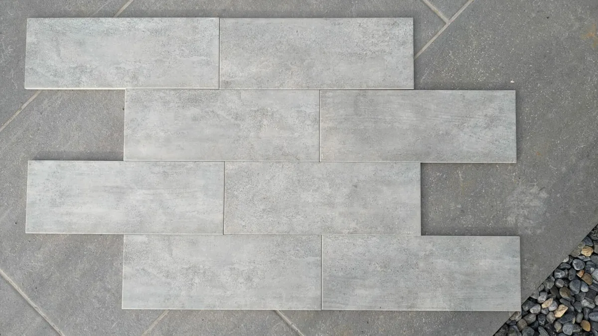 Selection of clearance tiles - Image 3