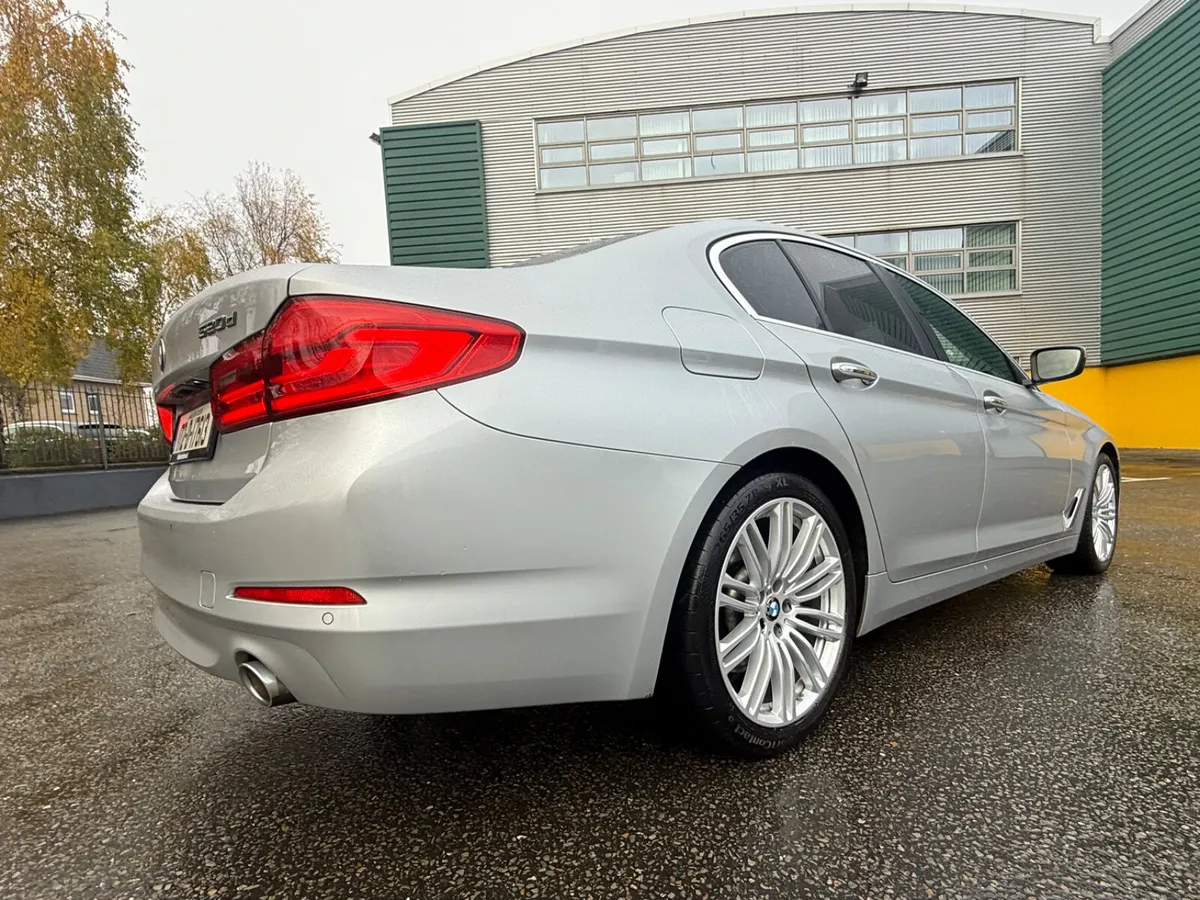BMW 520D SE Business Edition - Image 4