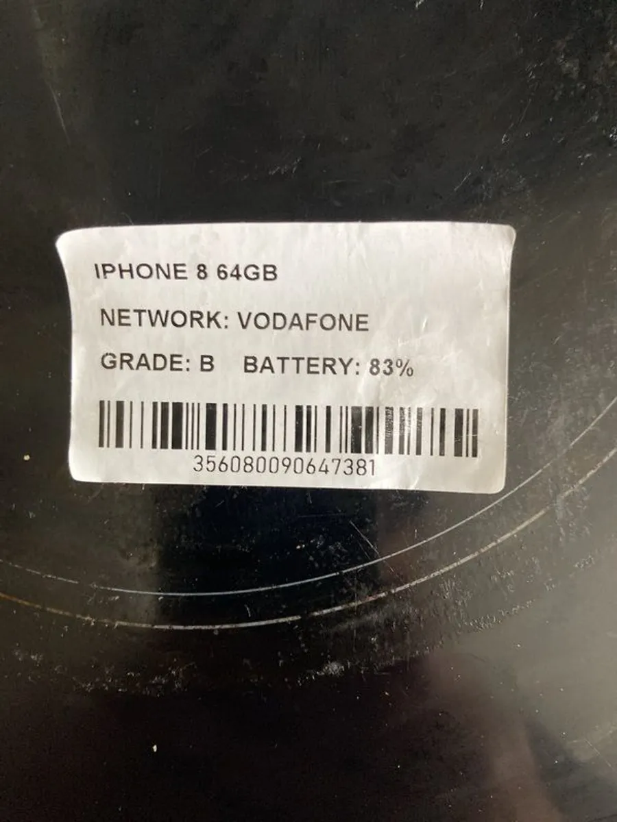 iPhone 8 64GB Space Grey - Image 3