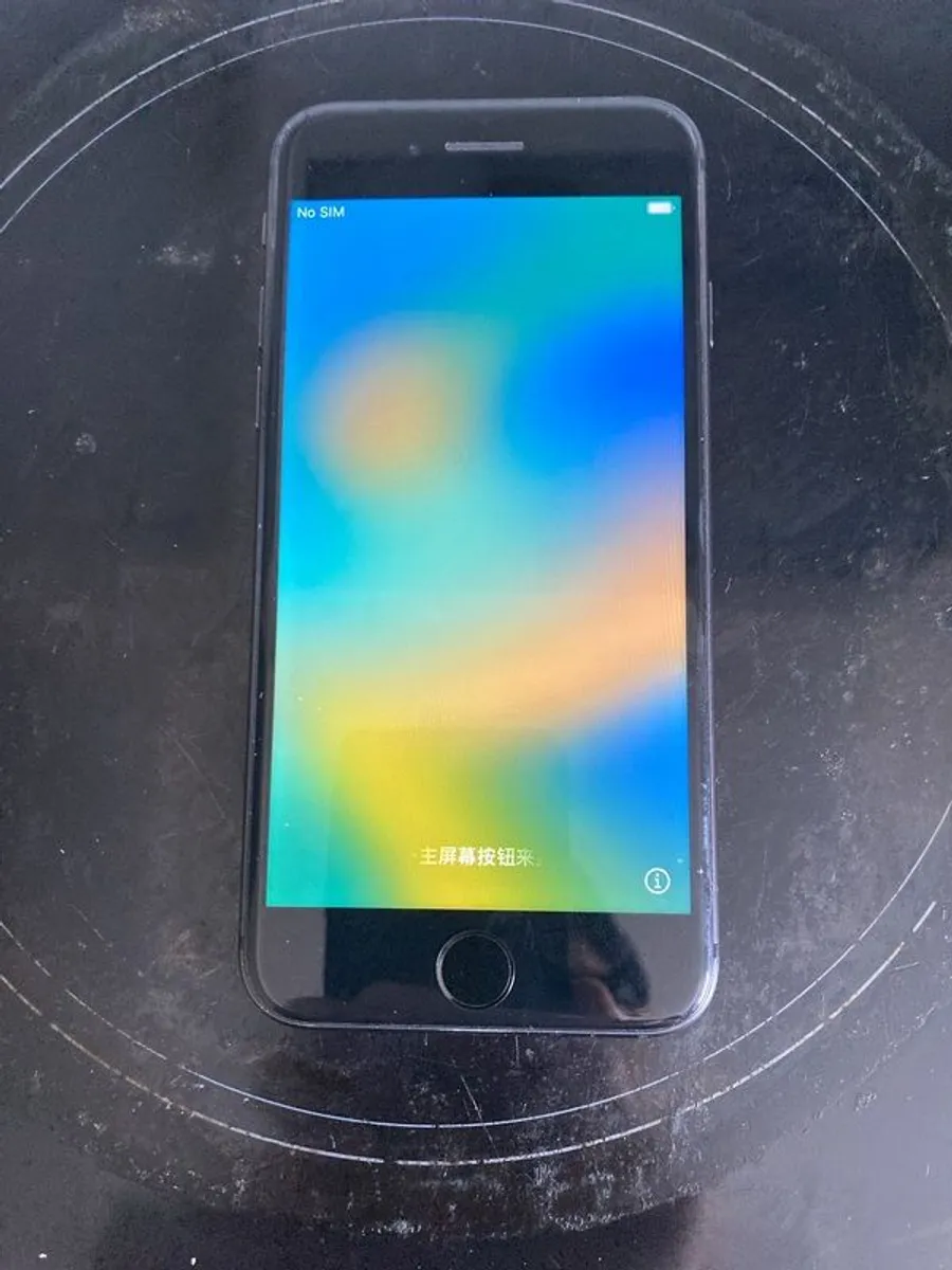iPhone 8 64GB Space Grey - Image 4