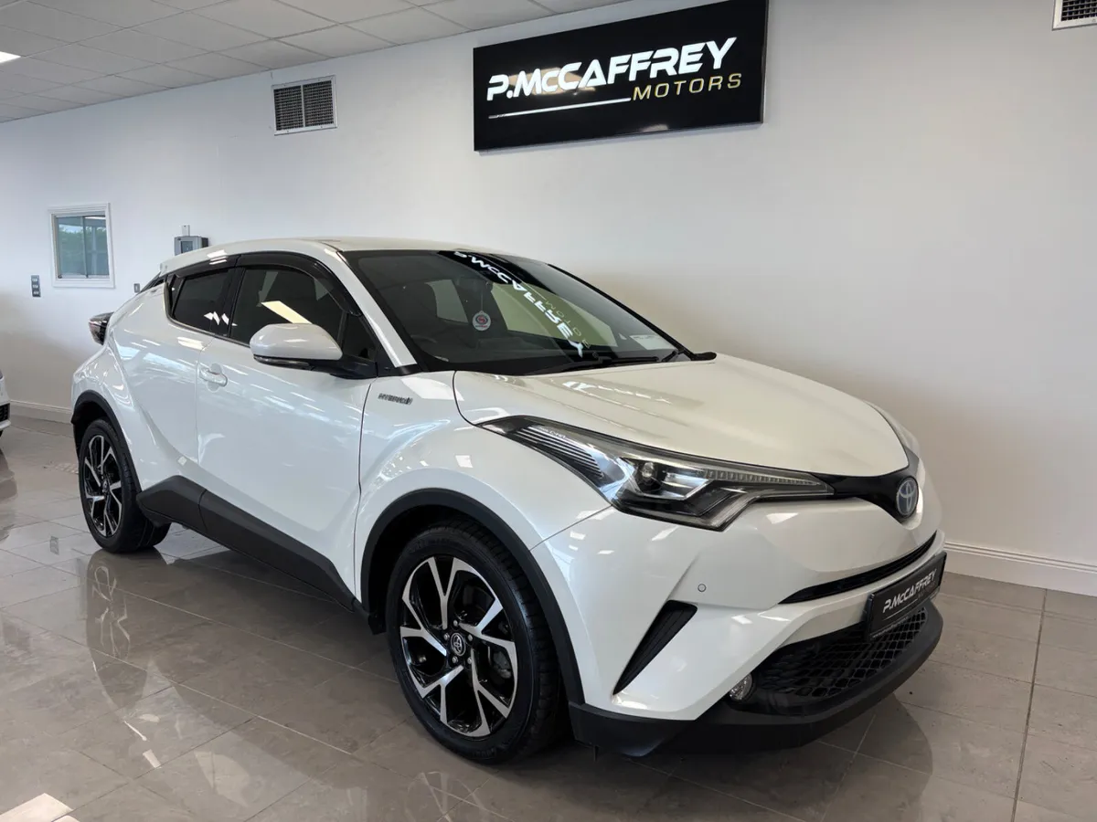 2017 Toyota C-HR Luna Sport Leather Reversing Came - Image 4