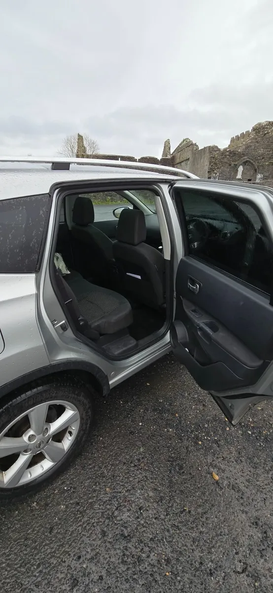 Nissan Qashqai+2 2009 - Image 4
