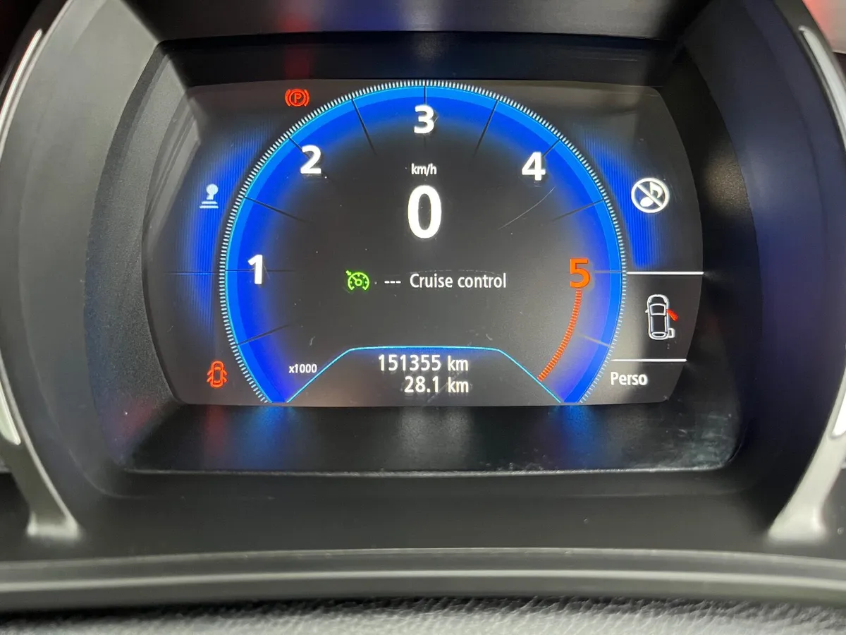 Renault Megane GT Line 2017 - Image 2