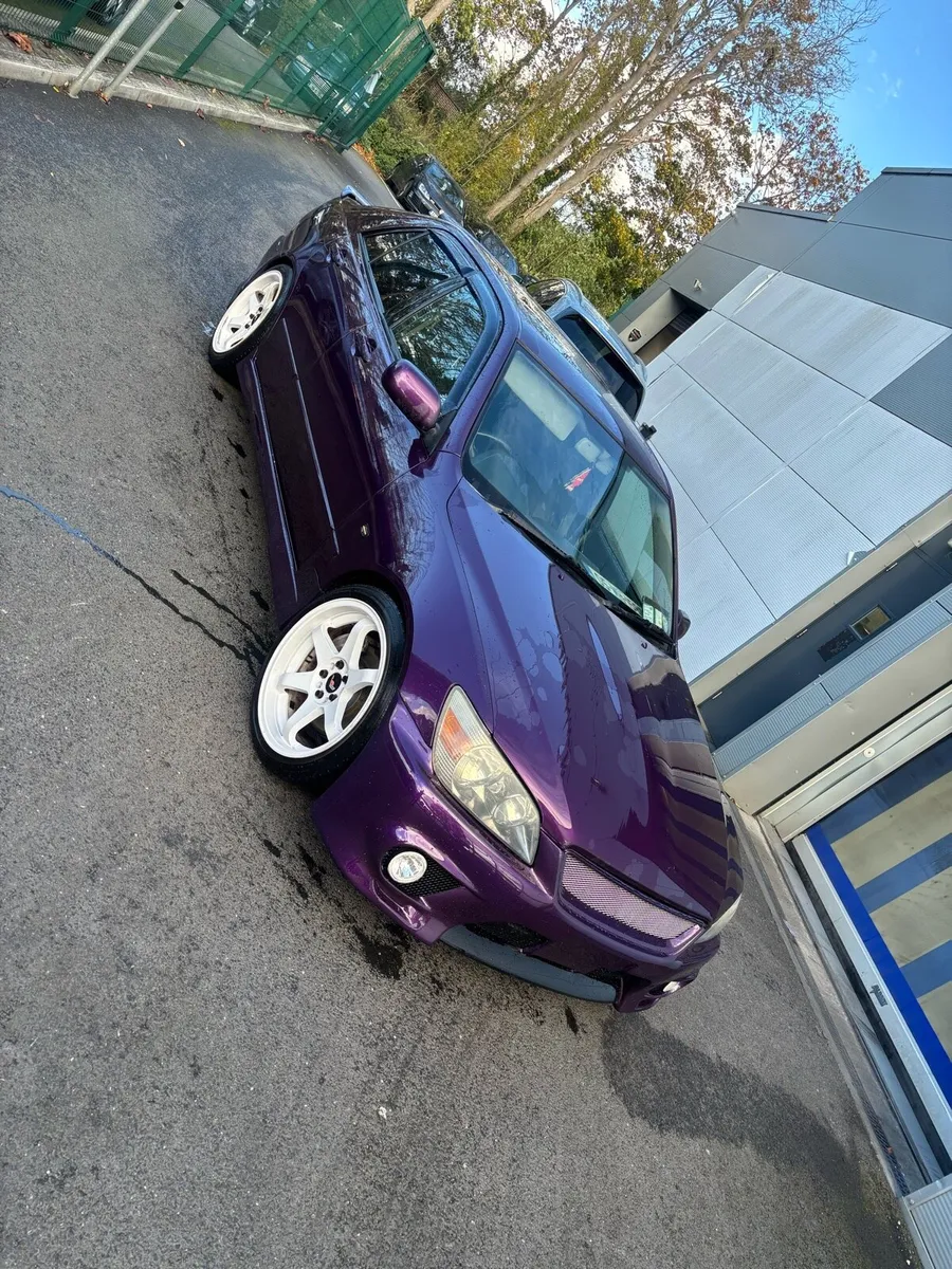 Lexus is200 - Image 1