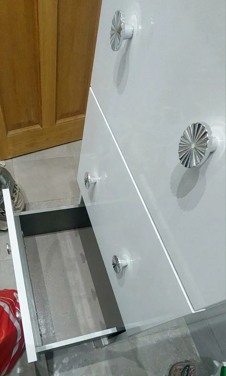 Floor Standing Vanity Unit with Basin - Image 3