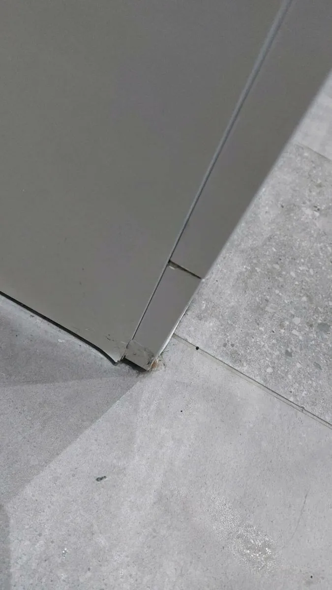 Floor Standing Vanity Unit with Basin - Image 4