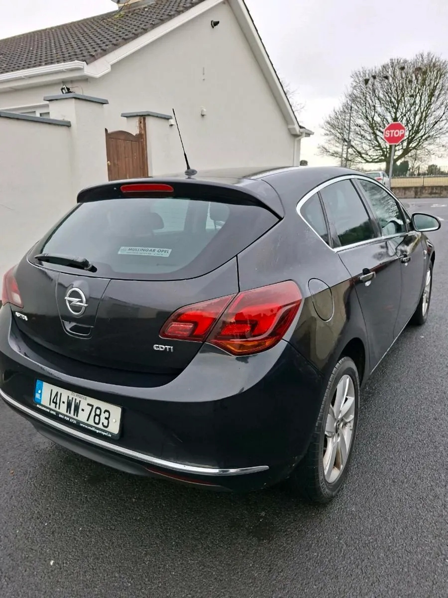 OPEL ASTRA 2014 - Image 4