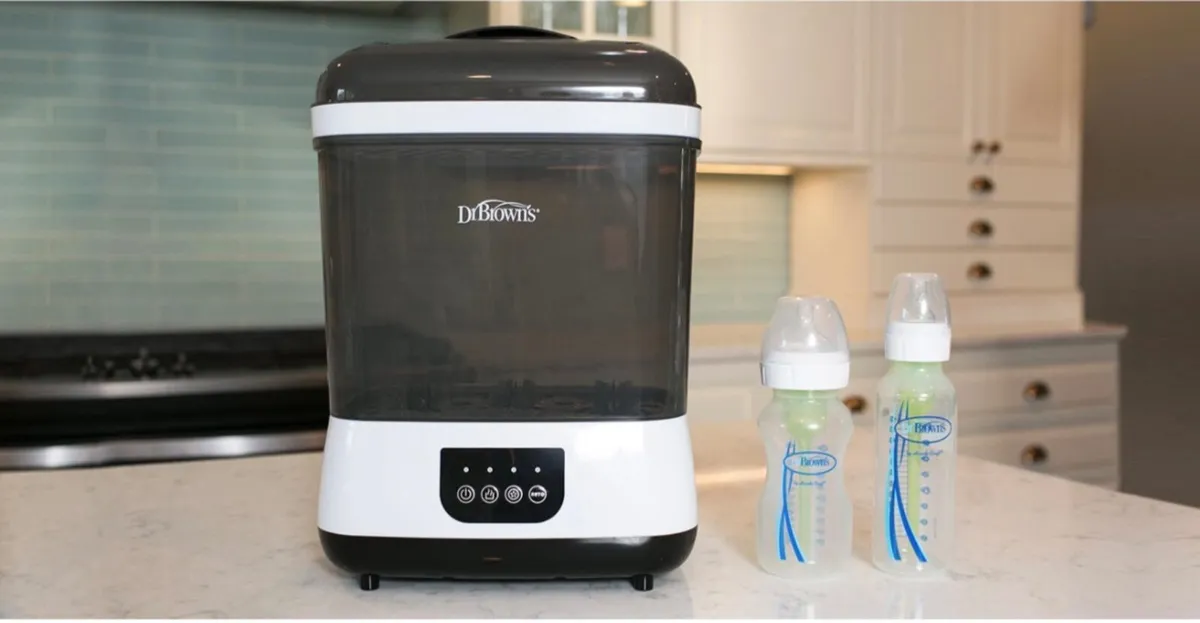 Steam steriliser and dryer - Image 1