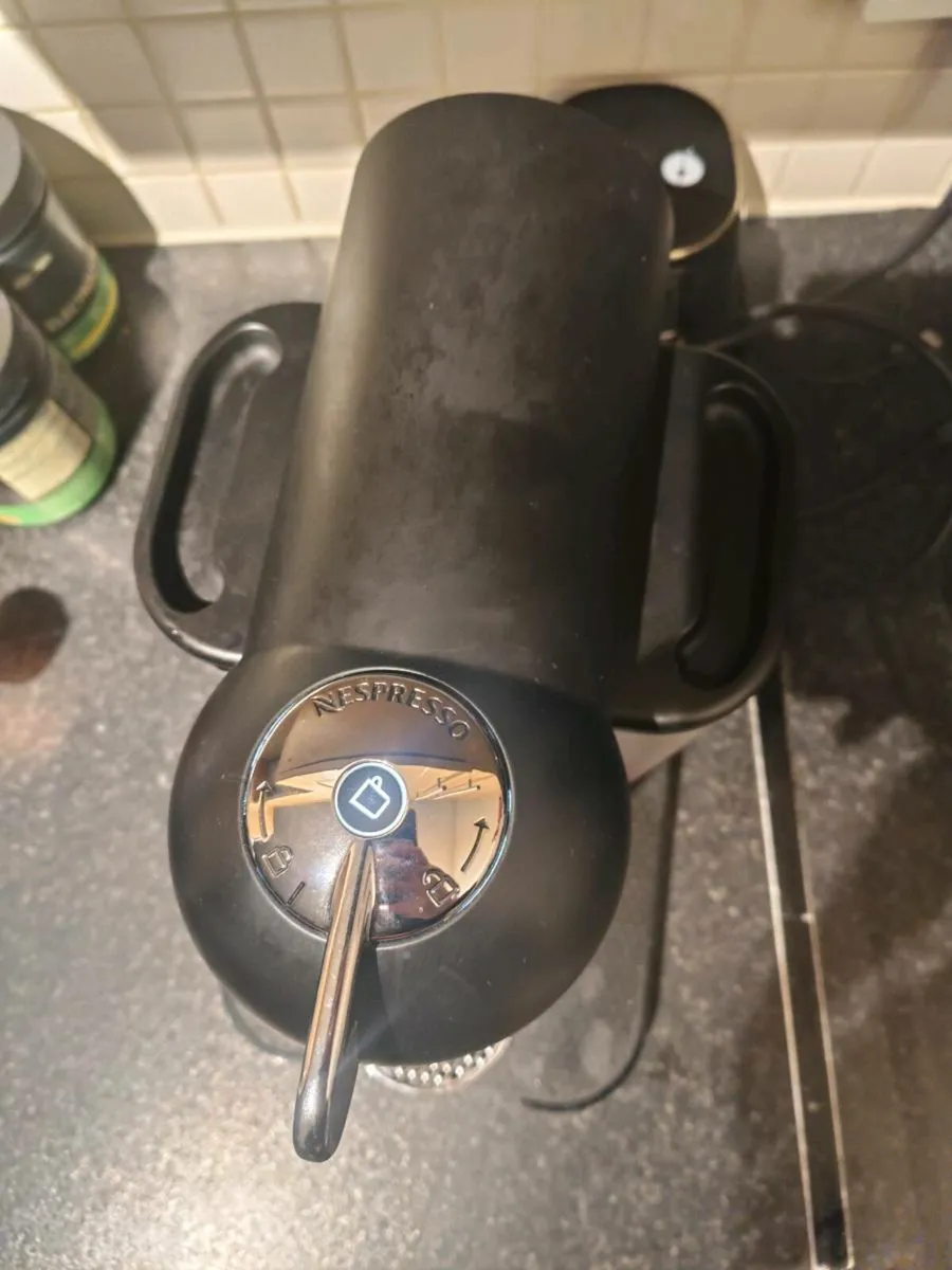 Nespresso Vertuo Evoluo Coffee Machine - Image 3