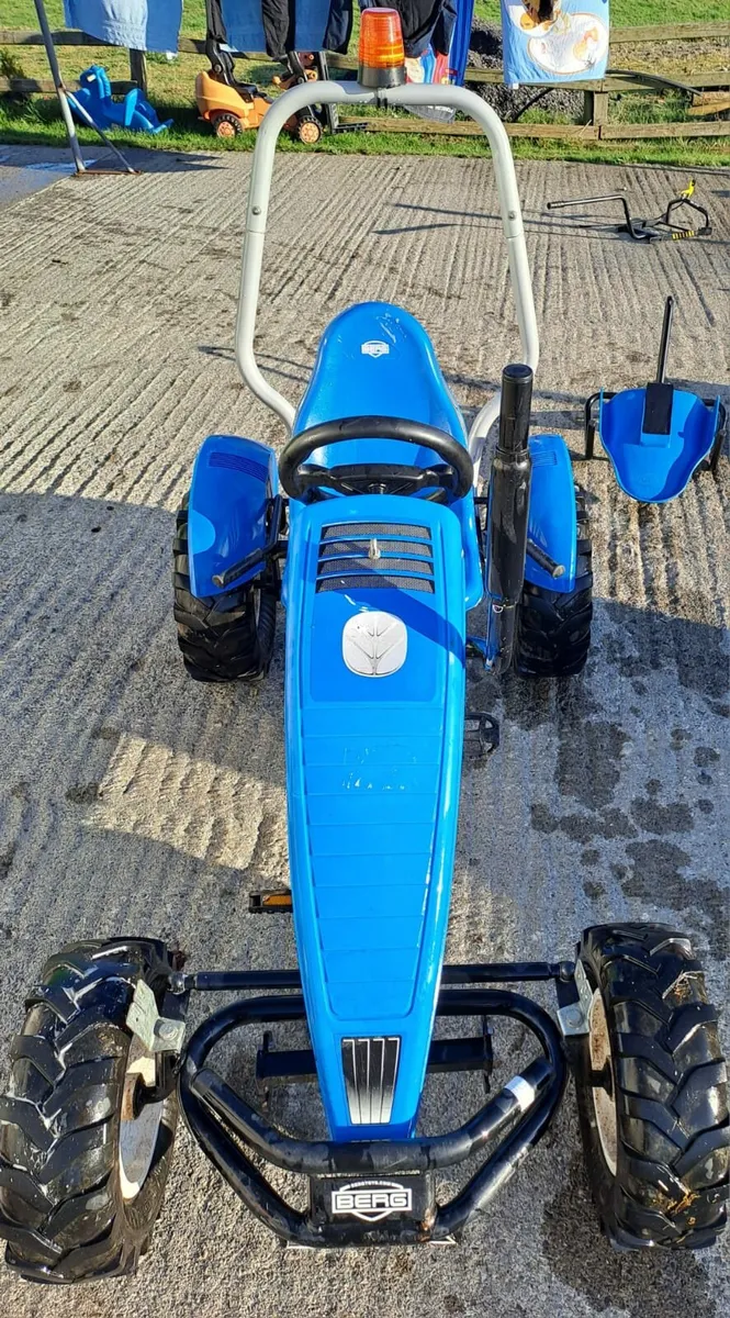 Berg tractor go kart - Image 1