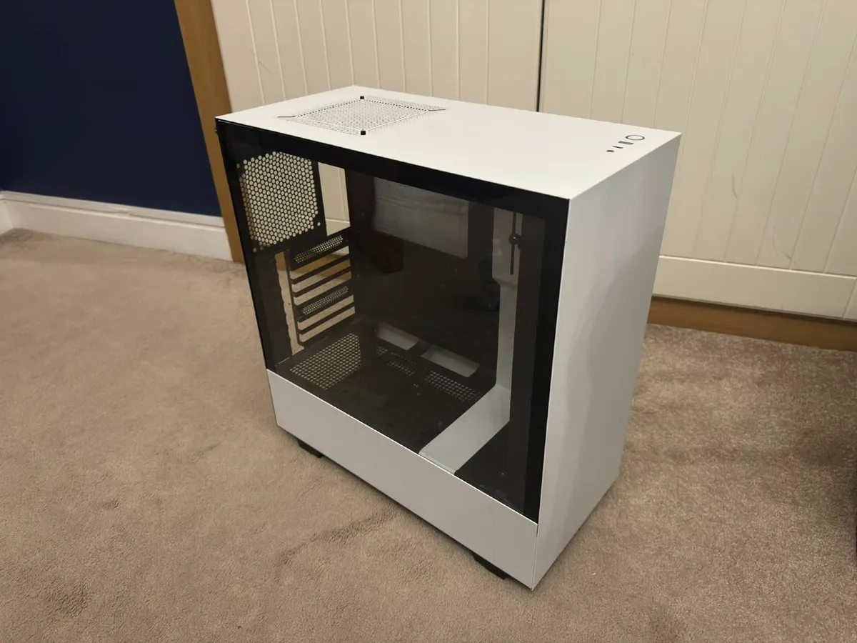 NZXT H510 - White PC Case - Image 1