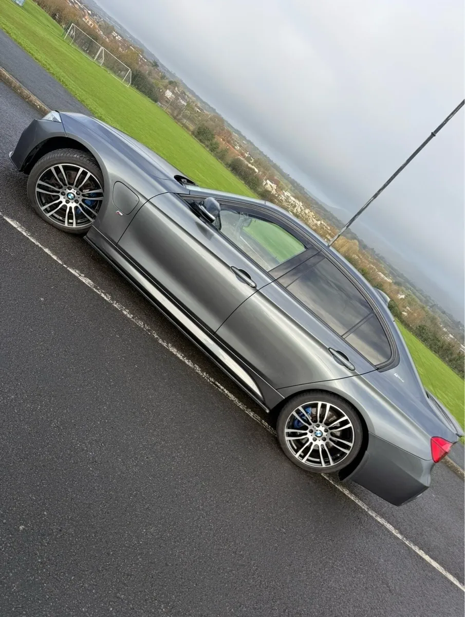 2018 bmw 330e m sport - Image 3