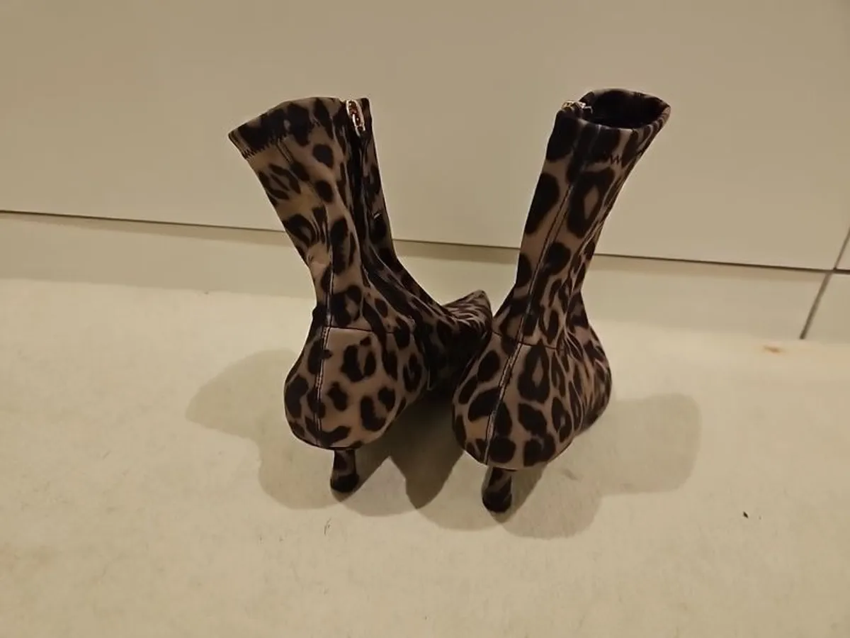 ladies boot - Image 3