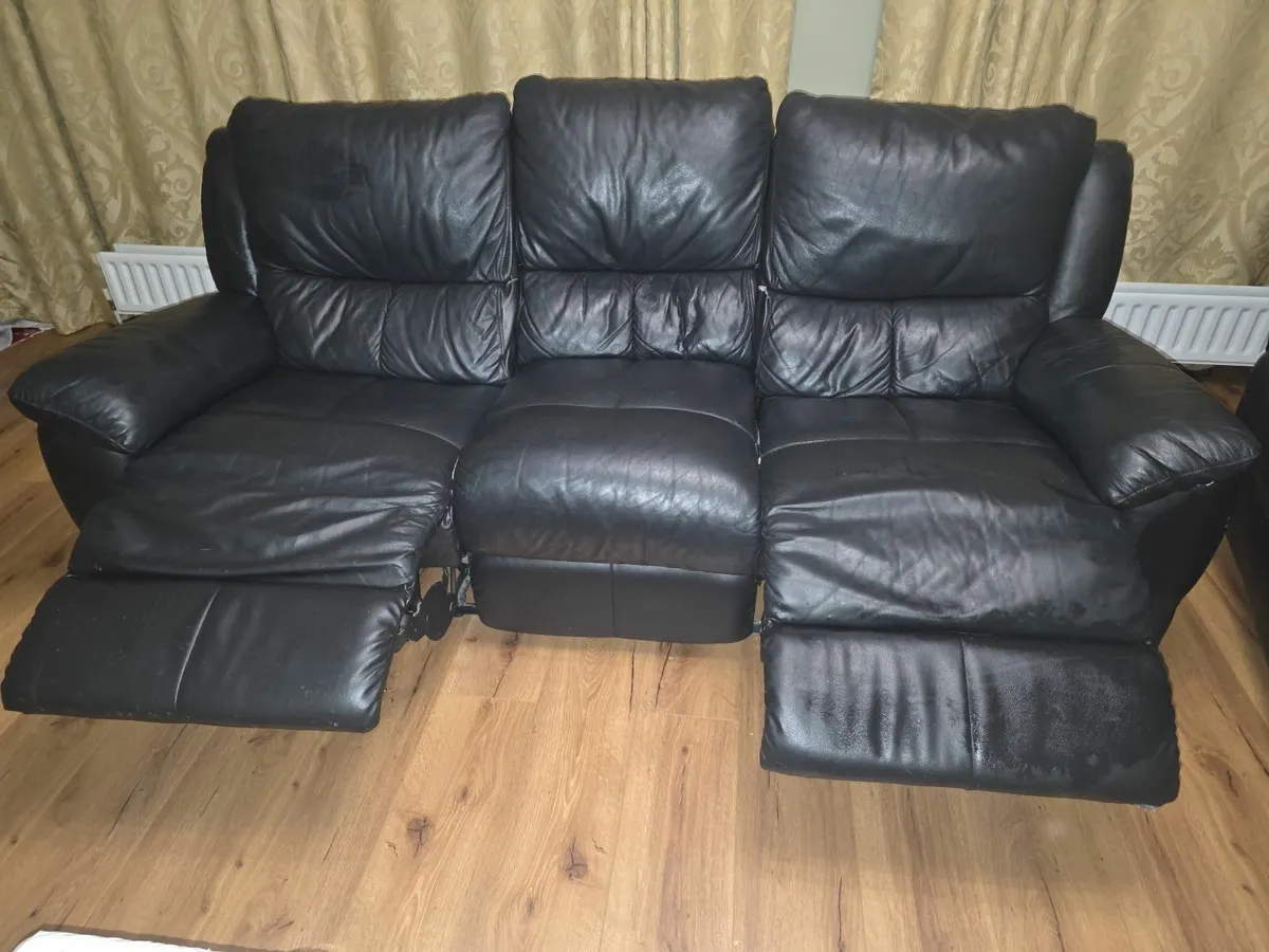 Black leather couch and armchair - Image 3