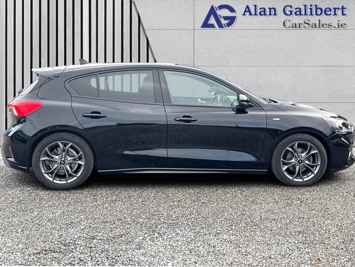 Ford Focus ST-LINE EDITION 1.0T €105 PW - Image 3