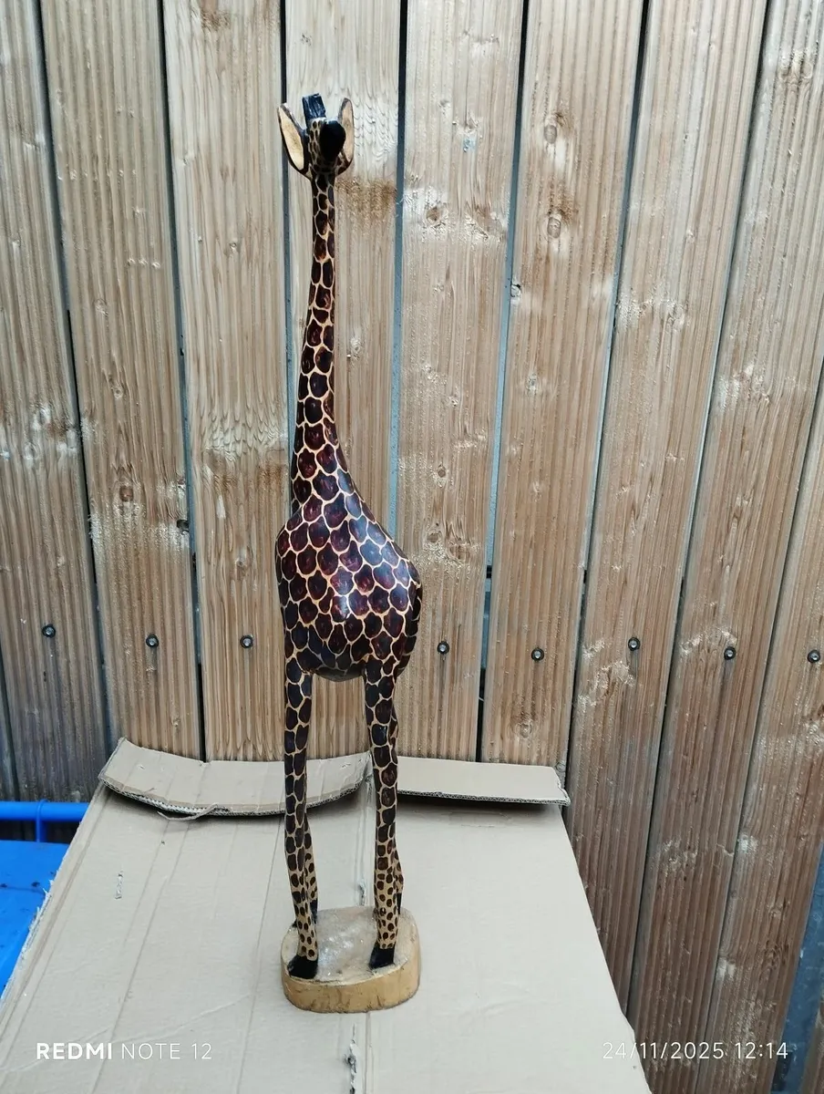 Ornament/Furniture - Image 1