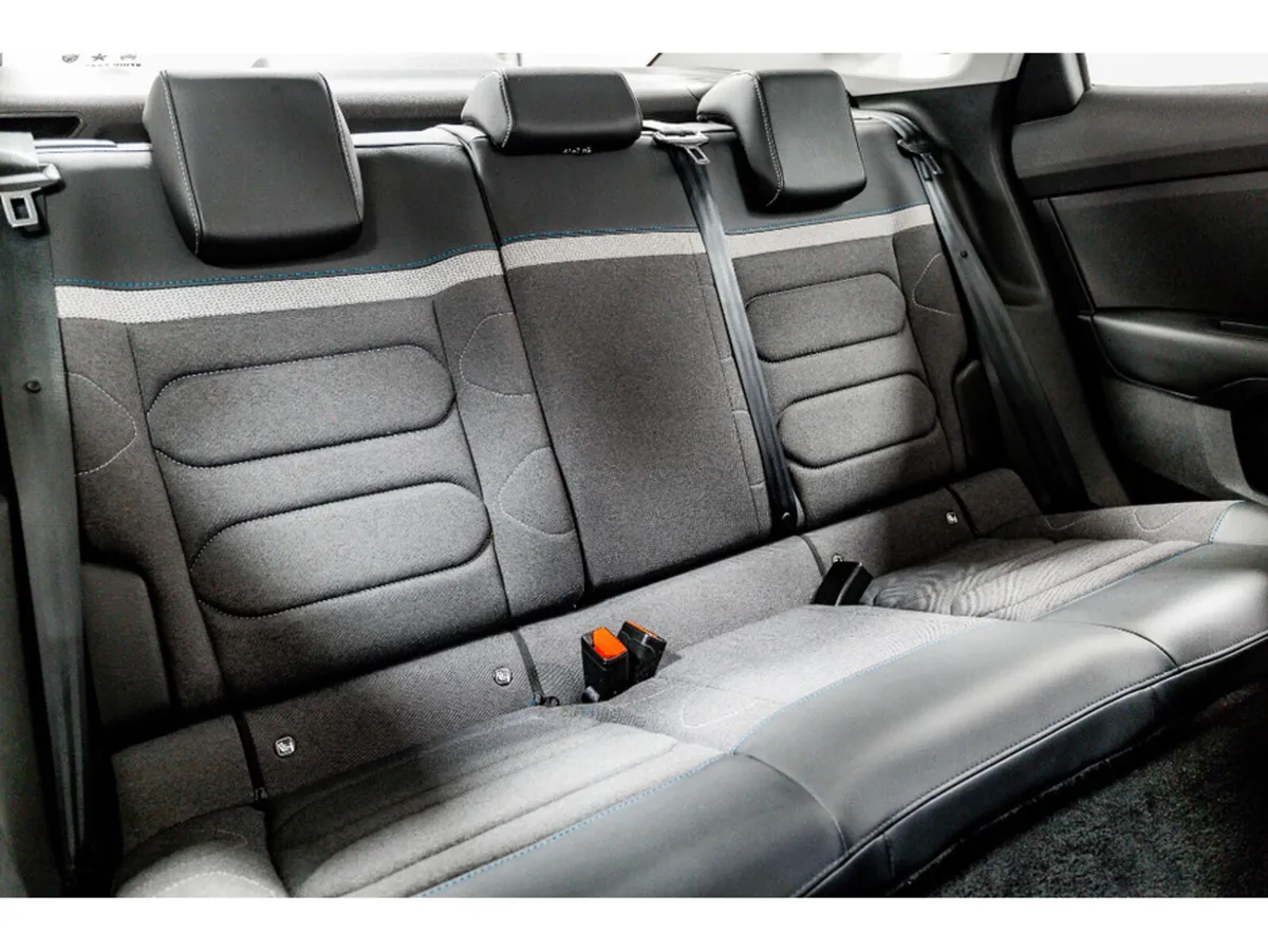 Citroen C4 X You 1.2 Petrol 100HP - Image 4