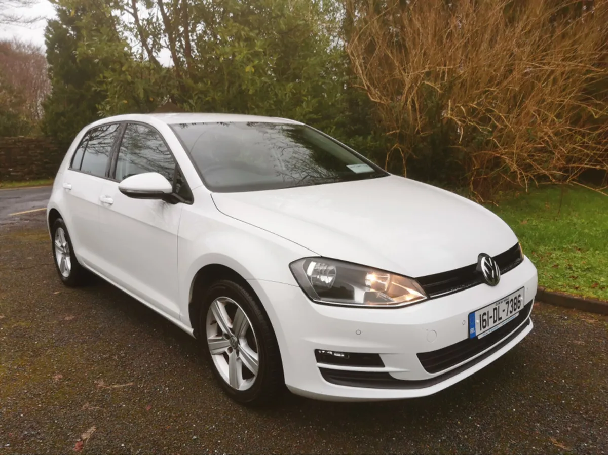 Volkswagen Golf 1.6 TDI Match low miles 12 months - Image 4