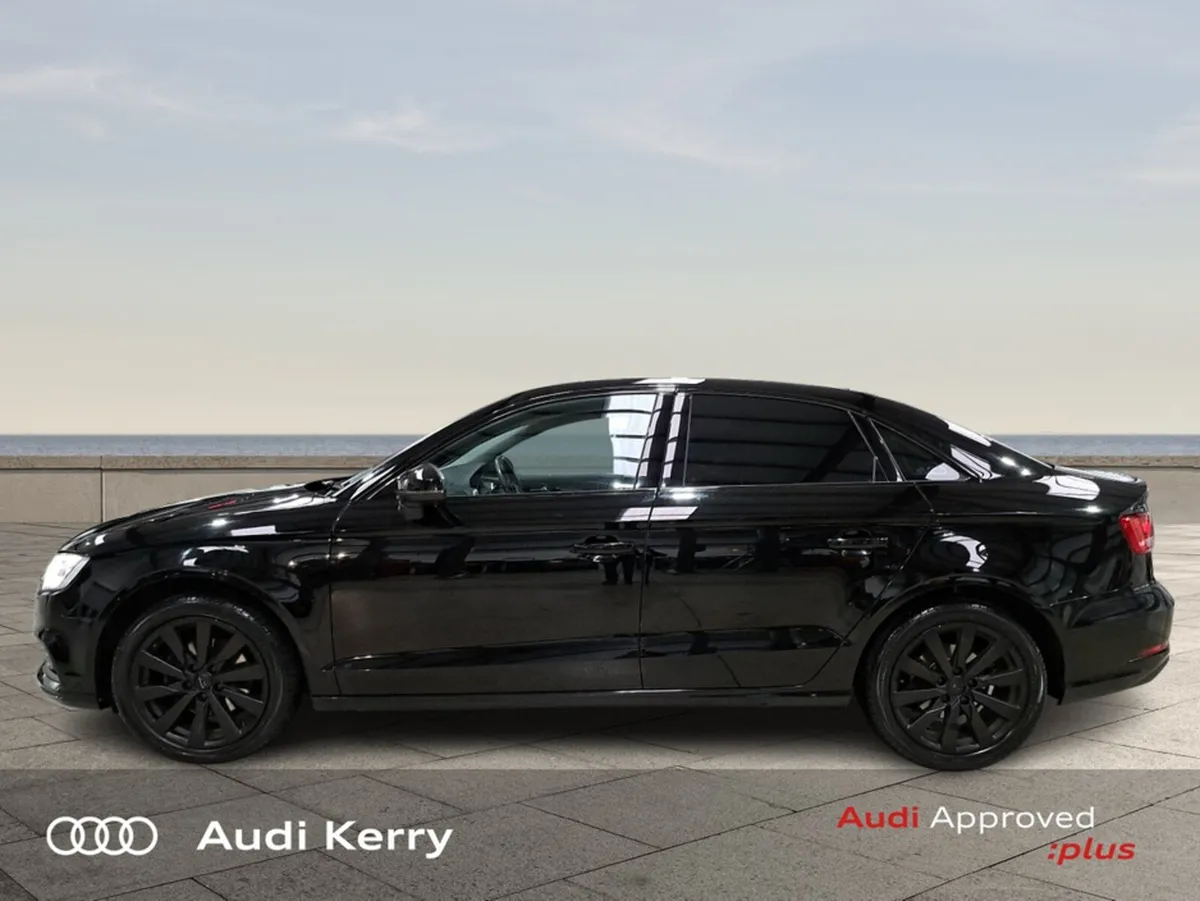 Audi A3 SALOON 1.5TFSI 150HP SE AUTOMATIC - Image 4