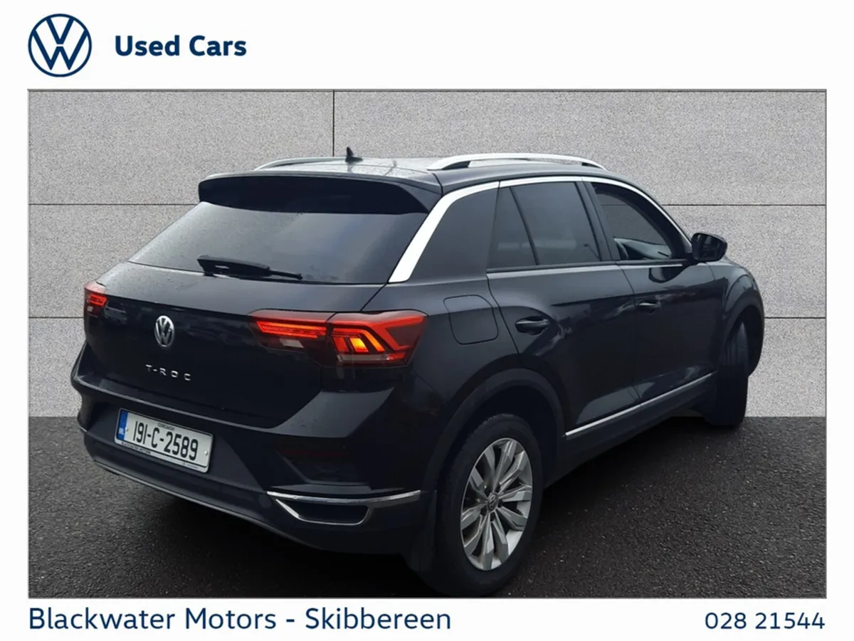 Volkswagen T-Roc 2.0TDI 150BHP SPORT WITH HEATED S - Image 4